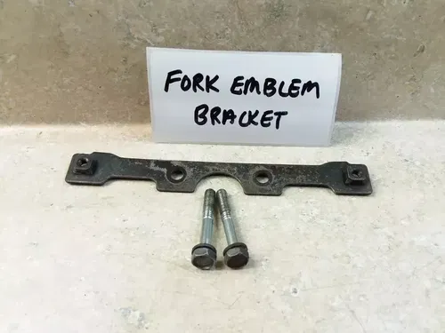 1982 Kawasaki KZ 750 KZ750-N Spectre Front Fork Emblem Bracket Mount PJ-10