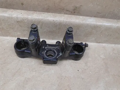 Yamaha 200 XT XT200 Used Top Triple Clamp 1982 YB127