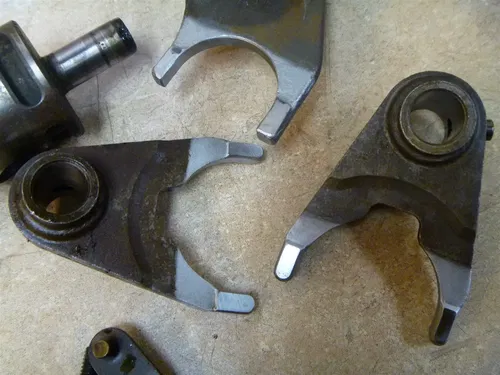Honda 650 CB CUSTOM CB650-C Used Engine Shift Drum Forks 1981 #SM73