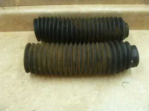 Husaberg 600 FS AHRMA FS600 Used Fork Boots Set 1998 RB RB23
