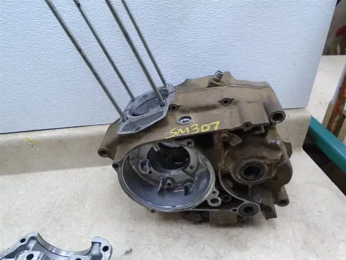 Honda 200 ATC 3 Wheeler ATC200 Used Engine Case Cases Set 1981 WD SM307