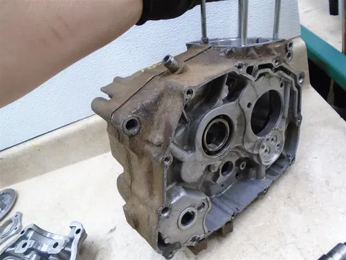 Honda 200 ATC 3 Wheeler ATC200 Used Engine Case Cases Set 1981 WD SM307