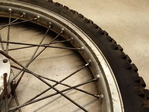 Husqvarna 250 WR250 HUSKY AKRONT ME-6278 Front Wheel Rim 1976 ANX B215