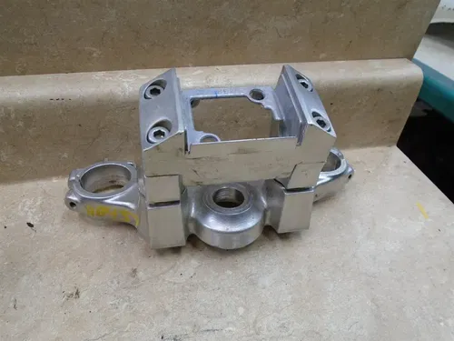 Honda 1100 VT SHADOW VT1100 Top Triple Clamp 1985 HB459