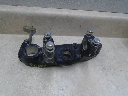 Honda 250 XR XR250R XR250-R Used Top Triple Clamp 1982 HB273