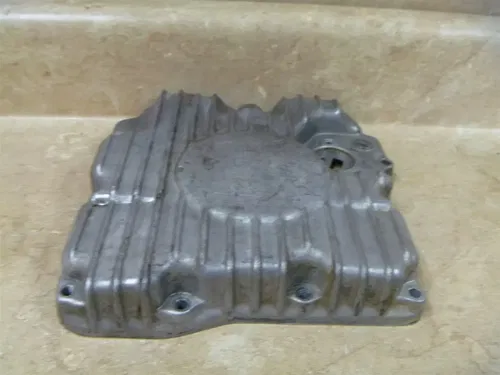 Yamaha 550 XJ MAXIM XJ550-J Used Engine Oil Pan 1982 #YB24
