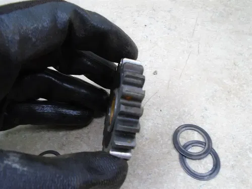 Yamaha 400 DT ENDURO DT400 Used Engine Kick Idle Gear 1978 YB128