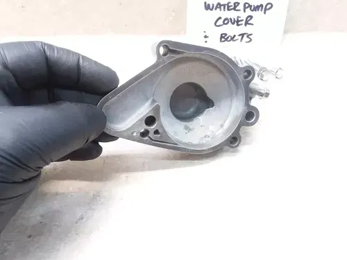 1988 Kawasaki VN 1500 Vulcan VN1500-A2 Engine Water Pump Cover Housing PJ-11