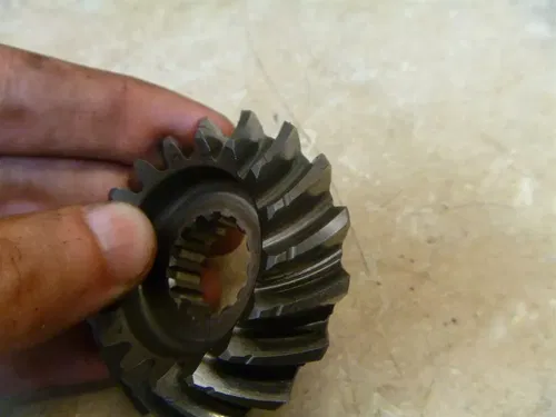 Yamaha 250 YFB TIMBERWOLF YFB250 4X4 Engine Rear Case Bevel Gear 1994 YB99
