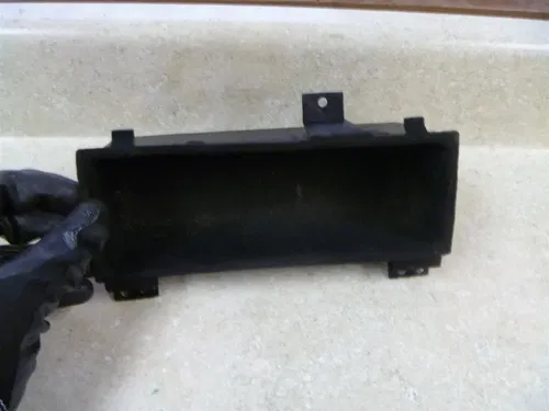 Suzuki 1200 GSF BANDIT GSF1200 Used Frame Box Cover 1998 SB54