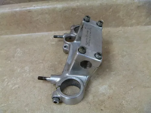 Honda 750 VT SHADOW VT750 Used Top Triple Clamp 1983 Vintage #HB85