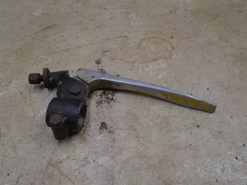 Yamaha 100 YZ AHRMA YZ100-G Right Lever Perch 1980 WD YB232