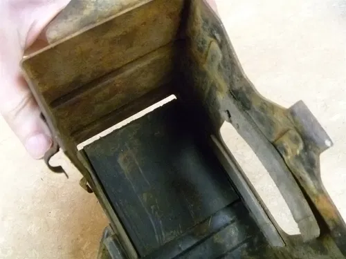 Suzuki 185 TC RANGER TC185 Used Battery Box Holder 1974 Vintage SB26
