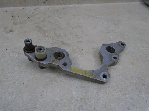 Yamaha 250 IT IT250 Used Rear Chain Guide Mount Bracket 1978 YB128