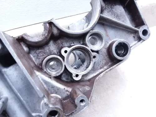 Yamaha R5 Twin 350 Engine Lower Bottom Crankcase Crank Case Vintage 1971 ANX-C8