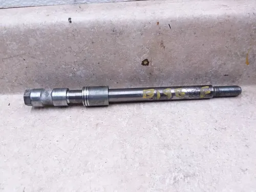Honda V65 Magna VF VF1100 Front Wheel Axle Bolt VF1100C 1983 ANX-B198