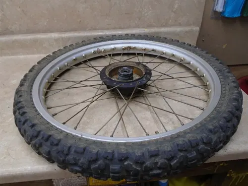 Honda 185 XR XR185 XR185 Used Front Wheel Rim 1979 HB230 HW186