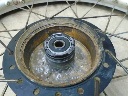 Honda 185 XR XR185 XR185 Used Front Wheel Rim 1979 HB230 HW186