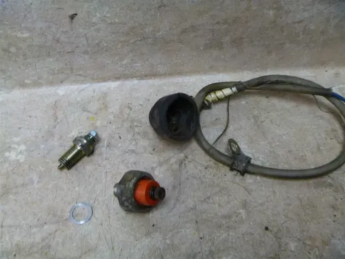Honda 500 GL INTERSTATE GL500-I Used Engine Oil Pressure Switch 1982 HB198