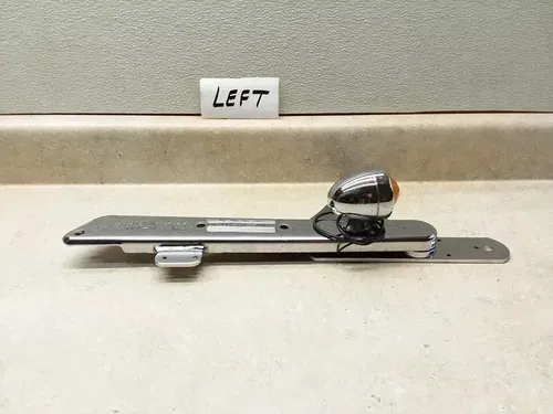 1988 Kawasaki VN 1500 Vulcan VN1500-A2 Left Rear Sissy Bar Mount & Flasher PJ-11