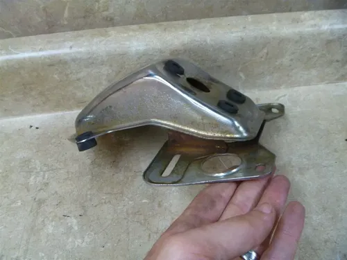Honda 500 CX CUSTOM CX500-C Used Rear Tail Light Bracket1982 HB167