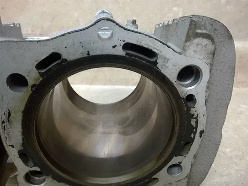 Kawasaki 1500 VN VULCAN VN1500 Engine Rear Cylinder 1993 KB87