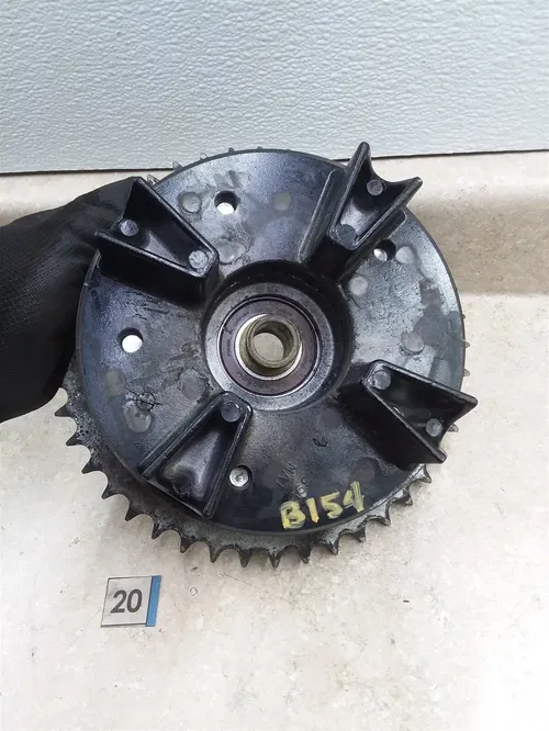 Honda CBR1100-XX CBR1100XX Blackbird Rear Sprocket Hub 2000 #20 ANX B154