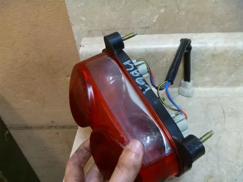 Kawasaki ZR7 ZR750 ZR 750 F Used Rear Tail Light 2000 KB61