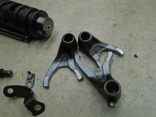 Yamaha 550 XJ SECA XJ550 Engine Shift Drum Forks 1982 YB260