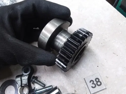Honda CBR1100-XX Blackbird Engine Lower Case Balancer 2000 #38 ANX B154