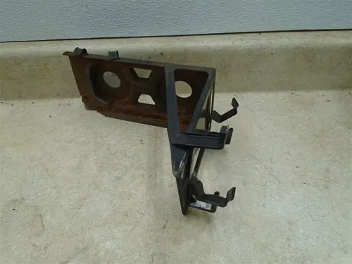 Yamaha 1100 XS STANDARD XS1100-G Used Battery Box Holder Tray 1980 YB199