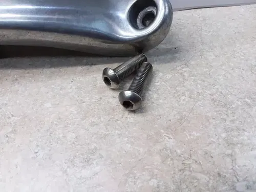 1988 Kawasaki VN 1500 Vulcan VN1500-A2 Left Rear Foot Peg Mount Assy PJ-11