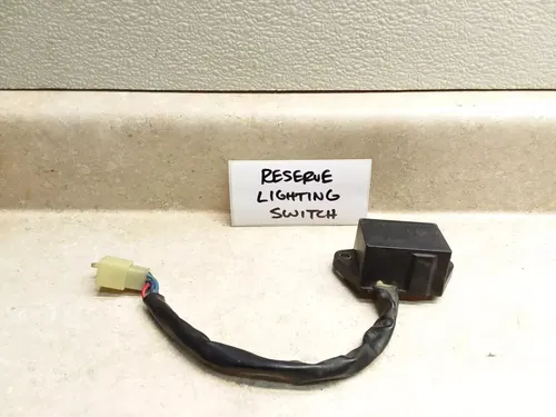 1982 Kawasaki KZ 750 KZ750-N Spectre Reserve Lighting Switch PJ-10