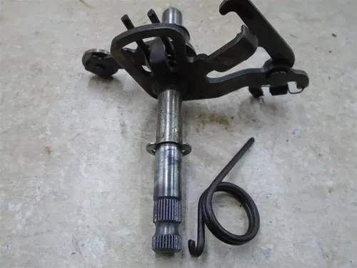 Yamaha 920 VIRAGO XV920 CHAIN DRIVE Engine Shift Shaft 1981 YB267