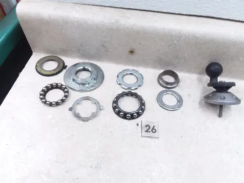 Honda CBR1100-XX Blackbird Steering Stem Washer Bolt LOT 2000 #26 ANX B154