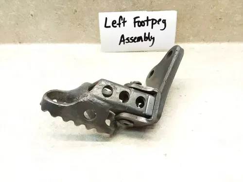 1984 Yamaha TT600 TT 600 Left Foot Peg Footrest Mount PJ-3