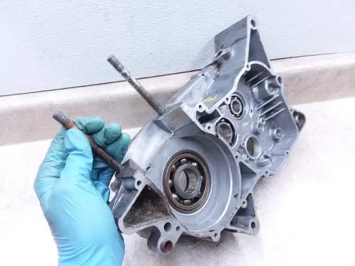 Yamaha 360 Enduro Engine Right Crank Case RT2 RT3 1972 1973 RT1 ANX-C40