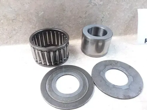 1988 Kawasaki 1500 Vulcan VN1500-A2 Engine Center Clutch Bearing Hardware PJ-11