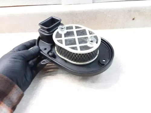1988 Kawasaki VN 1500 Vulcan VN1500-A2 Left Air Cleaner Case & Holder PJ-11