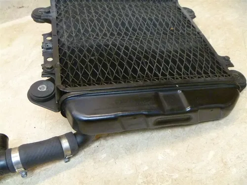 Kawasaki 250 EX NINJA EX250 250R Good Radiator 2005 KB44
