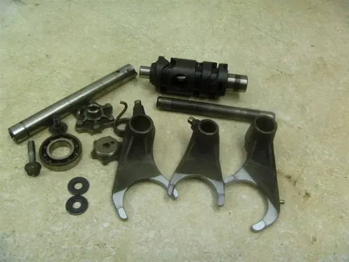 Honda 250 XR XR250-R XR250-R Used Engine Shift Drum Forks 1982 HB211