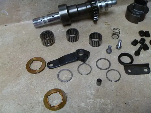 Kawasaki 1100 GPZ ZX1100-E GPZ1100 Engine Alternator Primary Shaft 1995 #KB32