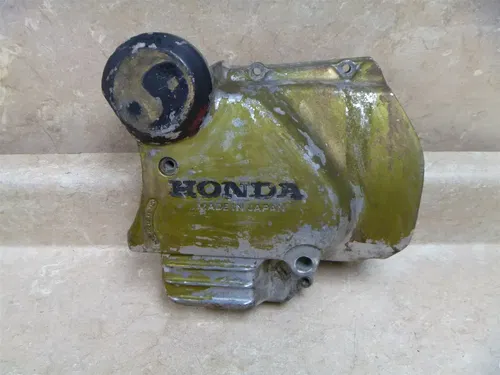 Honda 650 CB650-C CUSTOM CB 650 Used Engine Sprocket Chain Cover 1980 #HB52