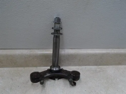 Yamaha 250 DS7 DS-7 Used Steering Stem 1972 YB157