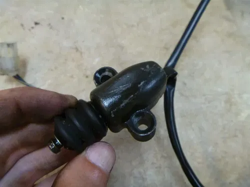 Yamaha 920 XV VIRAGO XV920-R Used Gear Stand Switch 1982 YB100