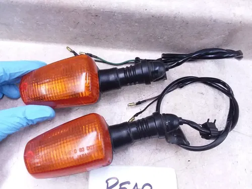 Yamaha 225 XT XT225 Rear Turn Signal Pair w/Mounts OEM 2003 ANX-C45