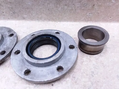 Bultaco 250 Astro MK6 Model 105 Engine Case Bearing Retainer Plate 1973 ANX-B227