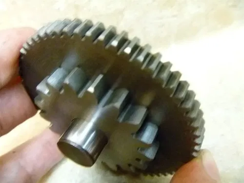 Kawasaki 305 KZ CSR BELT KZ305 Used Engine Starter Gear 1982 KB35