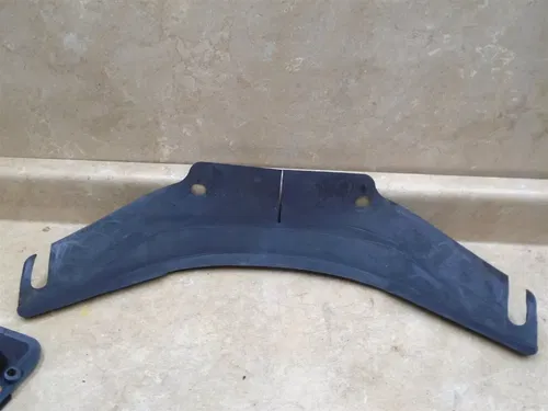 Honda GL1200 LE GOLDWING LIMITED EDITION Windshield Rubber Panel 1985 HB288