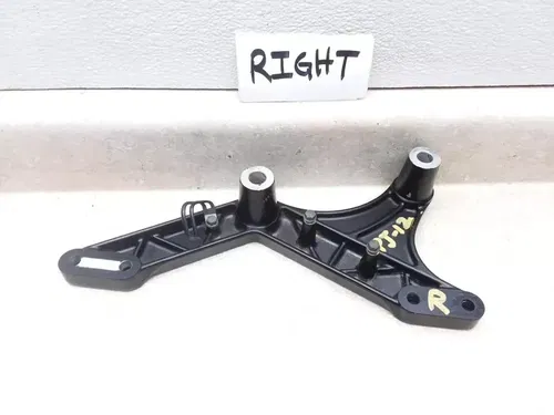 2006 Suzuki V-Strom DL-1000 Right Frame Motor Mount Bracket Stay PJ-12